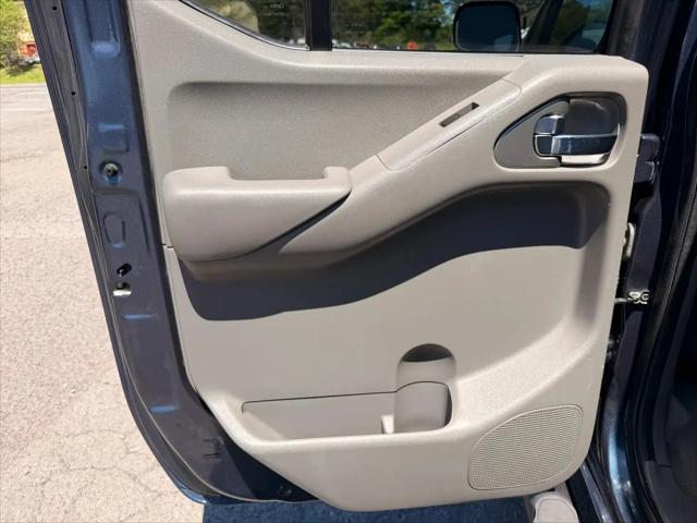 2015 Nissan Frontier SV
