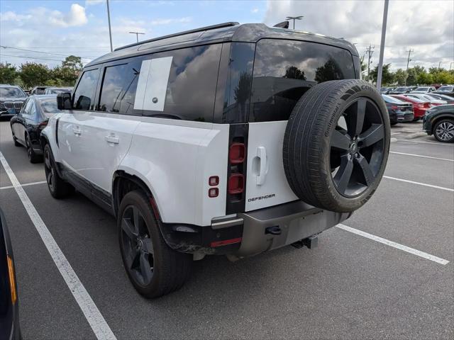 2024 Land Rover Defender 110 P400 X-Dynamic SE