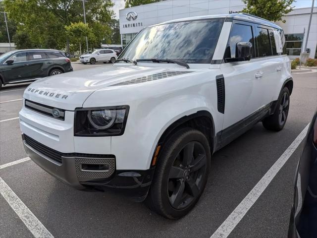 2024 Land Rover Defender 110 P400 X-Dynamic SE