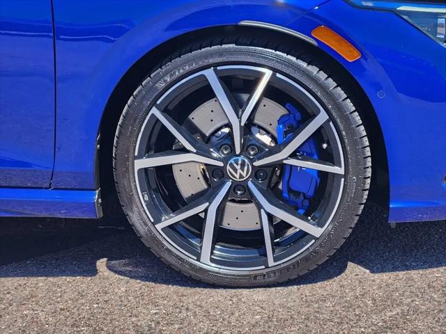 2024 Volkswagen Golf R 2.0T