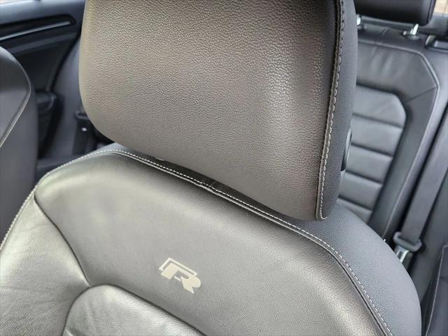 2016 Volkswagen Golf R 4-Door