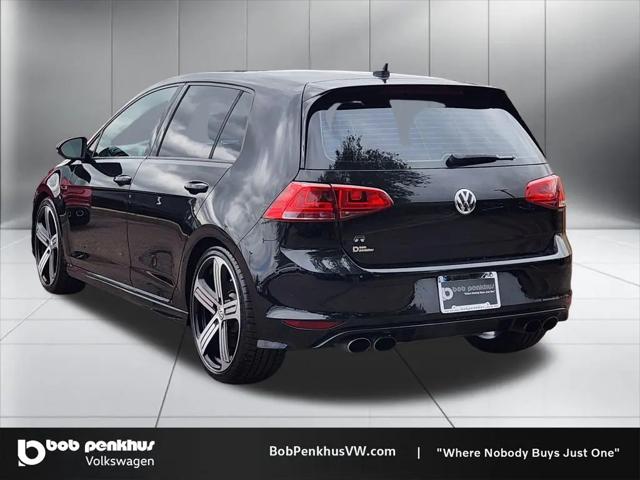 2016 Volkswagen Golf R 4-Door