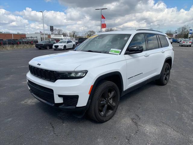 2023 Jeep Grand Cherokee L Altitude 4x4 for sale in Burns Harbor, IN