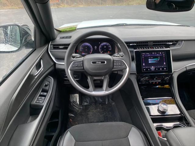 2023 Jeep Grand Cherokee L Altitude 4x4