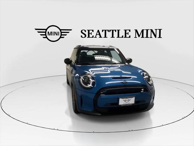 2024 MINI SE Hardtop Cooper