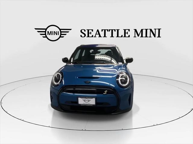 2024 MINI SE Hardtop Cooper