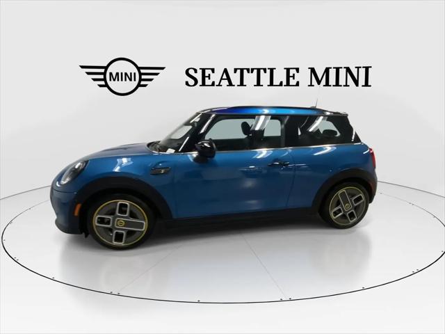 2024 MINI SE Hardtop Cooper