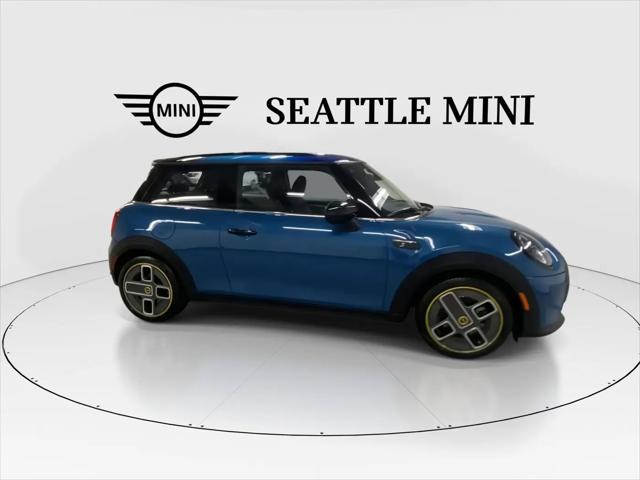 2024 MINI SE Hardtop Cooper