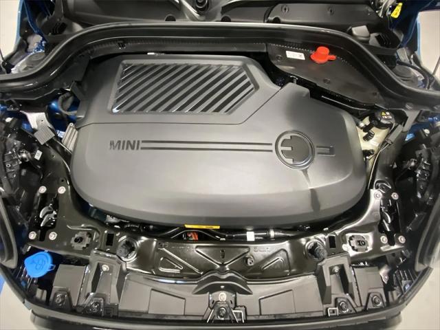2024 MINI SE Hardtop Cooper
