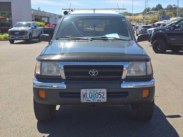 1998 Toyota Tacoma Base