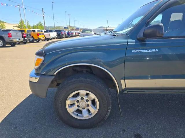 1998 Toyota Tacoma Base