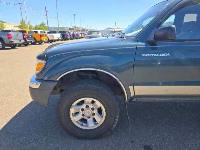 1998 Toyota Tacoma Base