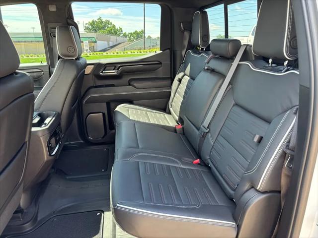 2024 GMC Sierra 1500 4WD Crew Cab Short Box AT4X