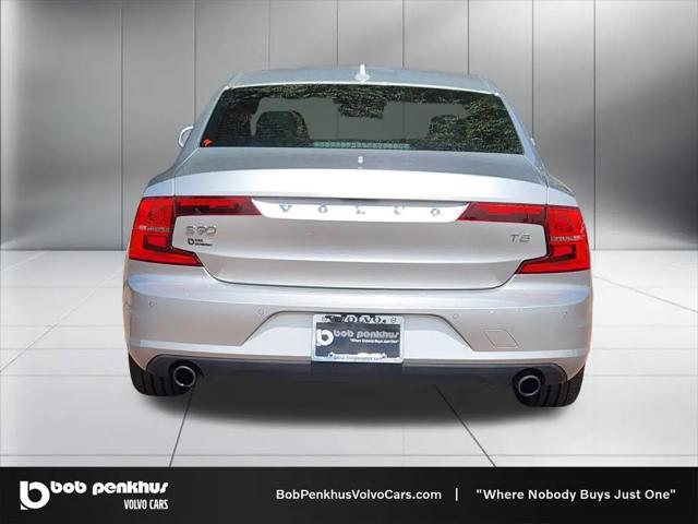 2017 Volvo S90 T5 Momentum