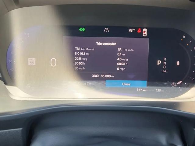 2024 Volvo XC40 Core