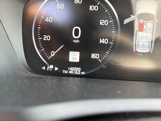 2018 Volvo XC90 T6 Inscription