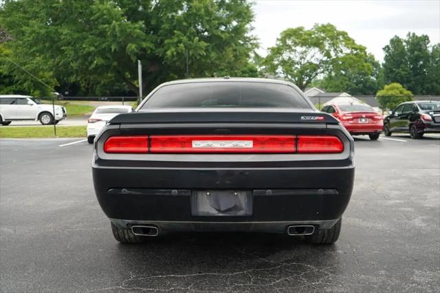2014 Dodge Challenger SRT8 Core