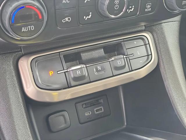 2023 GMC Acadia AWD Denali