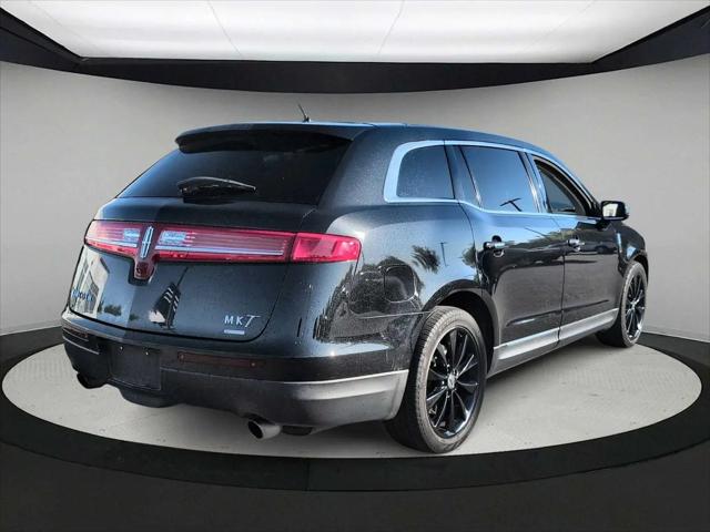 2014 Lincoln MKT EcoBoost