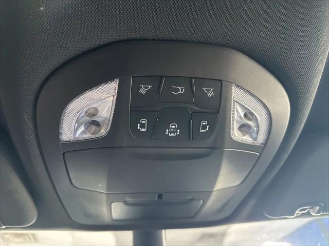 2024 Chrysler Pacifica Hybrid S Appearance Pkg