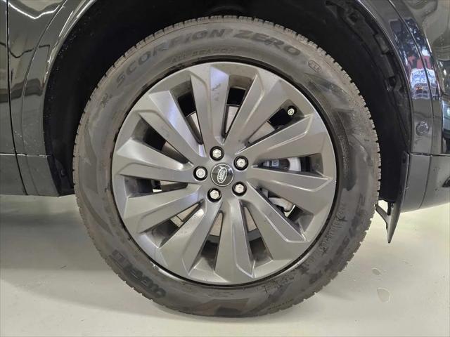 2025 Land Rover Discovery Sport S