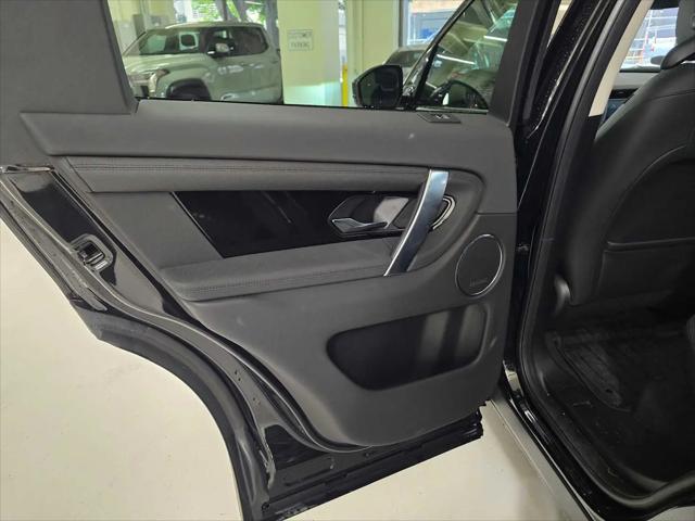 2025 Land Rover Discovery Sport S