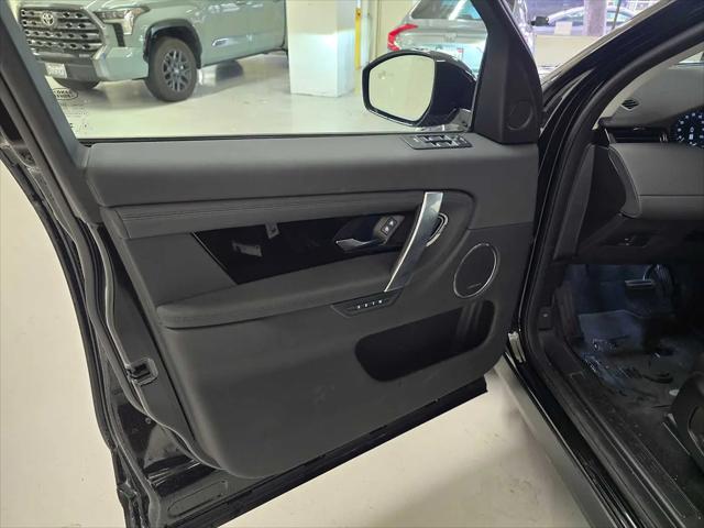 2025 Land Rover Discovery Sport S