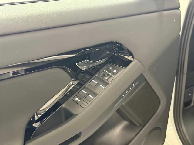 2026 Land Rover Range Rover Evoque S