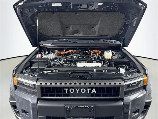 2025 Toyota Land Cruiser Base