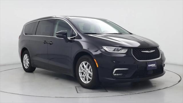 2024 Chrysler Pacifica Touring L for sale in Visalia, CA