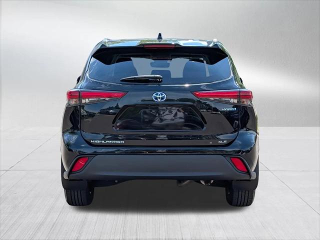 2020 Toyota Highlander Hybrid XLE