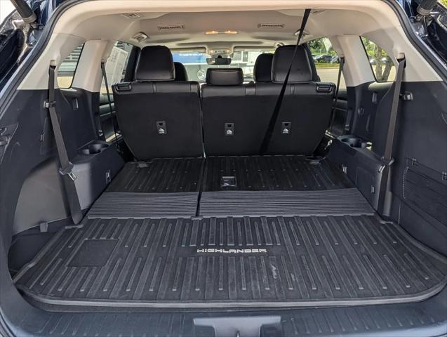 2020 Toyota Highlander Hybrid XLE
