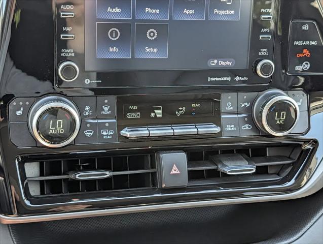 2020 Toyota Highlander Hybrid XLE