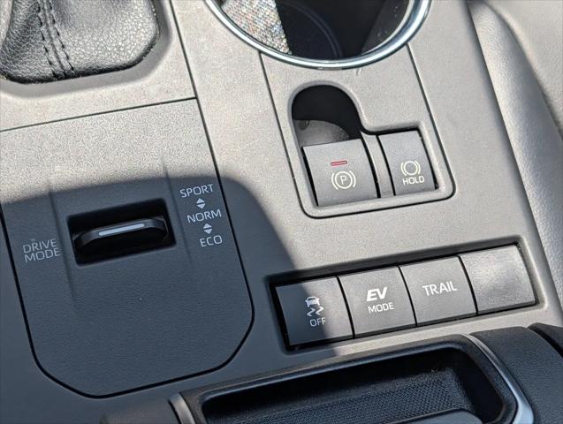 2020 Toyota Highlander Hybrid XLE