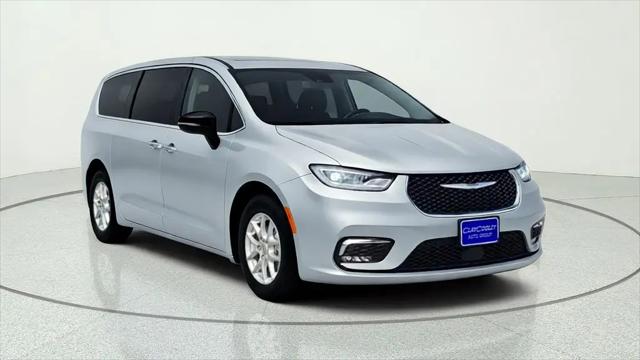 2024 Chrysler Pacifica Touring L for sale in Arlington, TX