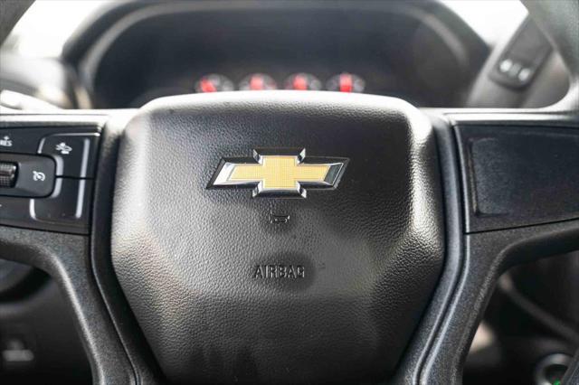 2025 Chevrolet Silverado 1500 2WD Crew Cab Short Bed Custom