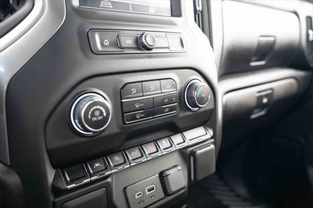 2025 Chevrolet Silverado 1500 2WD Crew Cab Short Bed Custom