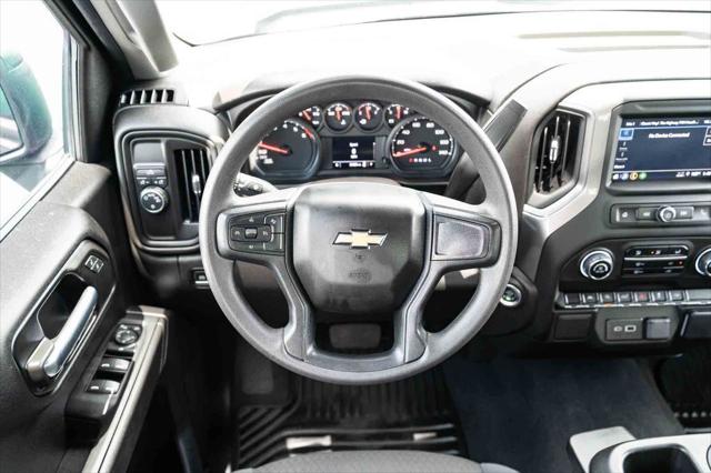 2025 Chevrolet Silverado 1500 2WD Crew Cab Short Bed Custom