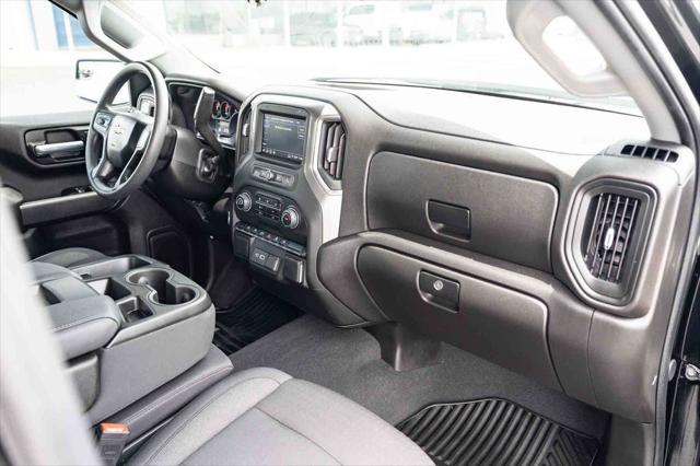 2025 Chevrolet Silverado 1500 2WD Crew Cab Short Bed Custom