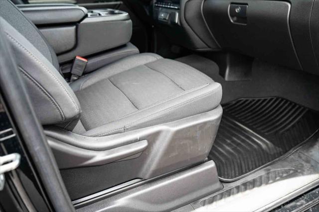 2025 Chevrolet Silverado 1500 2WD Crew Cab Short Bed Custom