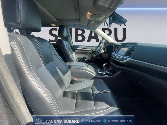 2018 Toyota Highlander SE