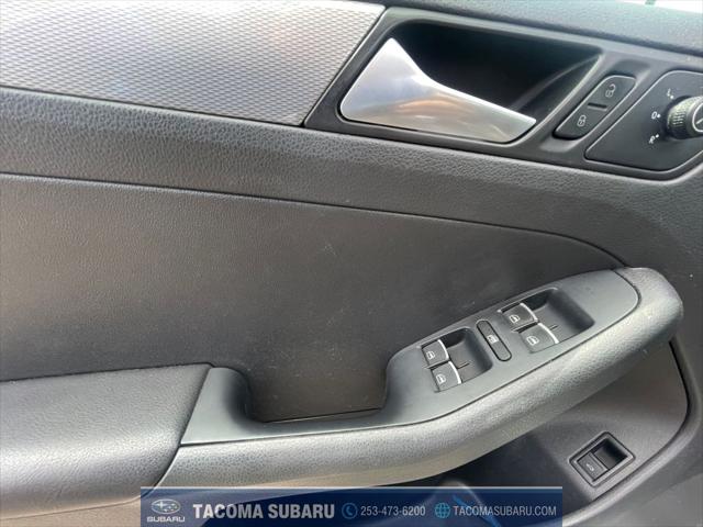 2015 Volkswagen Jetta 1.8T SE