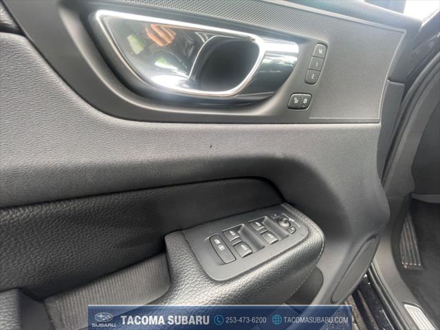 2019 Volvo XC60 T5 Momentum