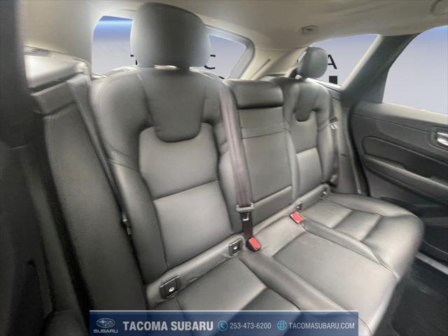 2019 Volvo XC60 T5 Momentum
