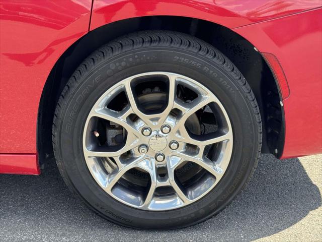 2015 Dodge Charger SE