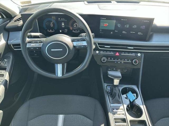 2025 Hyundai Sonata SE