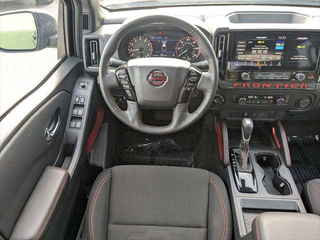2025 Nissan Frontier Crew Cab PRO-4X 4x4