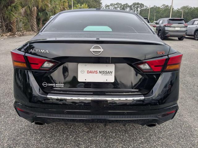 2023 Nissan Altima SR FWD