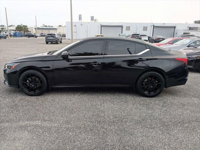 2023 Nissan Altima SR FWD