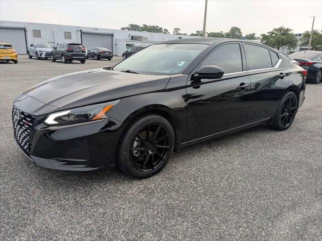 2023 Nissan Altima SR FWD